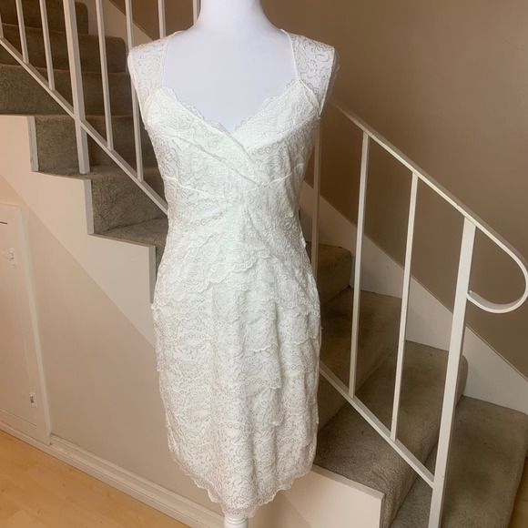 DB Studio Layered Floral Lace Short Bodycon Dress with Keyhole Back White Size 8 - Picture 4 of 16